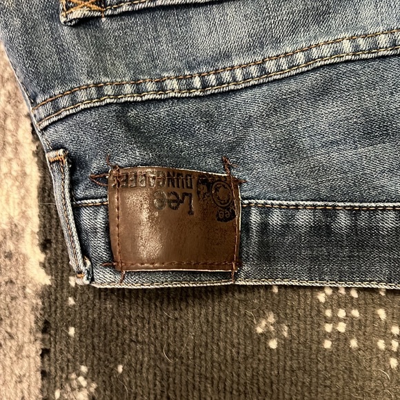 Lee Dungarees 30x32 - Picture 6 of 6